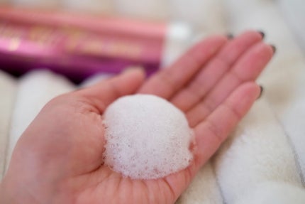 はち on LIPS 「コスメメゾン・セインムーから発売となった話題の炭酸ガス化粧液「..」(4枚目)