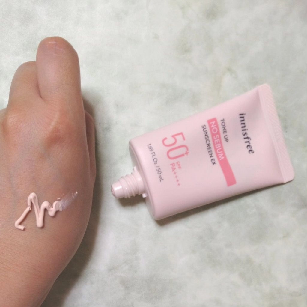 トーンアップ ノーセバム サンスクリーン SPF50+ PA++++/innisfree/日焼け止めクリームを使ったクチコミ(2枚目)