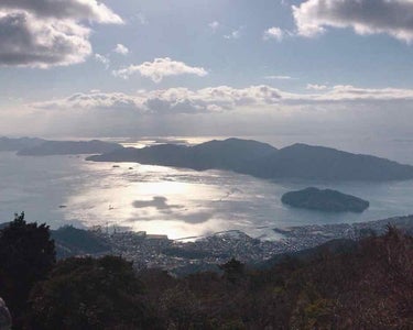 みなさま
明けましておめでとうございます🌅
今年もよろしくお願い致します🙇🙇

(新年の挨拶遅れてすみません💦)


気づけばフォロワー様も100人突破していて、
本当に感謝感謝です。。。😂💗
こんなに