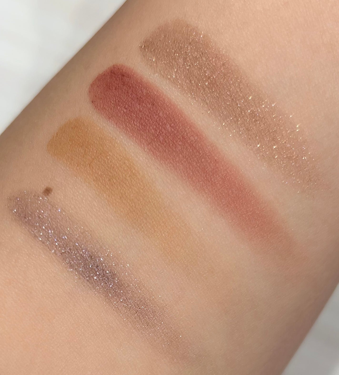 ミネラルクラッシィシャドー/エトヴォス/アイシャドウパレットを使ったクチコミ(3枚目)