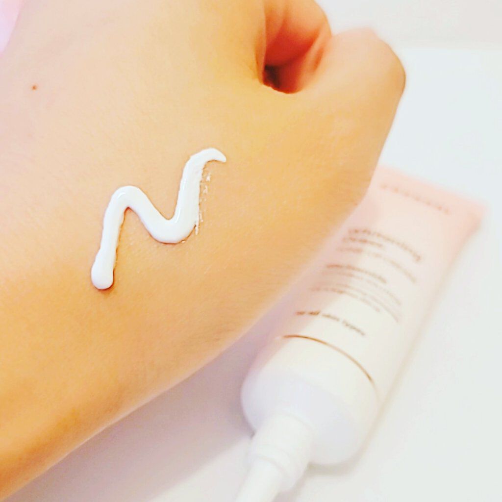 ホワイトニングドレストーンアップクリーム/COSNORI/化粧下地を使ったクチコミ(3枚目)