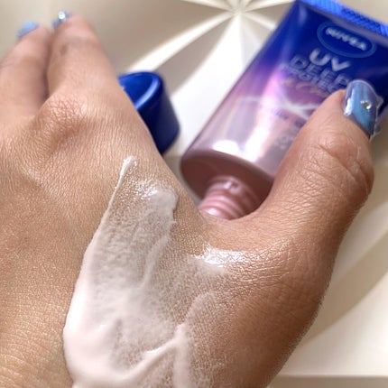 ニベアUV ディープ プロテクト&ケア トーンアップ エッセンス/ニベア/日焼け止めローションを使ったクチコミ(5枚目)