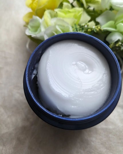 ニベア ロイヤルブルーボディクリーム うるおい密封ケア/ニベア/ボディクリームを使ったクチコミ(3枚目)