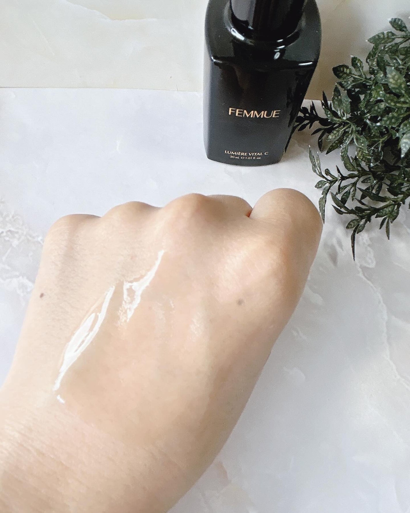 ルミエール ヴァイタルC/FEMMUE/ブースター・導入液を使ったクチコミ(5枚目)