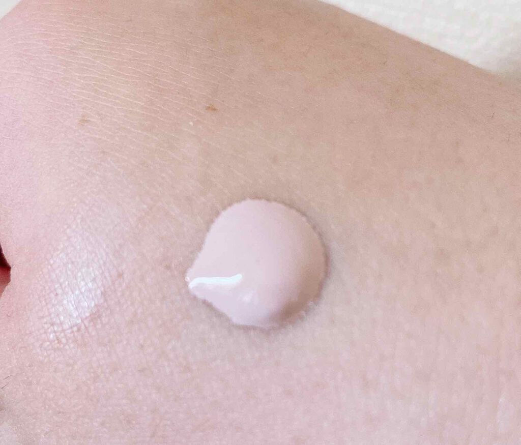 サンシェルター トーンアップCC/DECORTÉ/CCクリームを使ったクチコミ(2枚目)