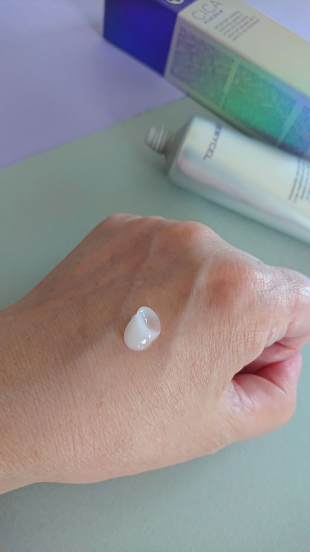 デュイセル シカプラスバーム/DEWYCEL/フェイスクリームを使ったクチコミ(2枚目)