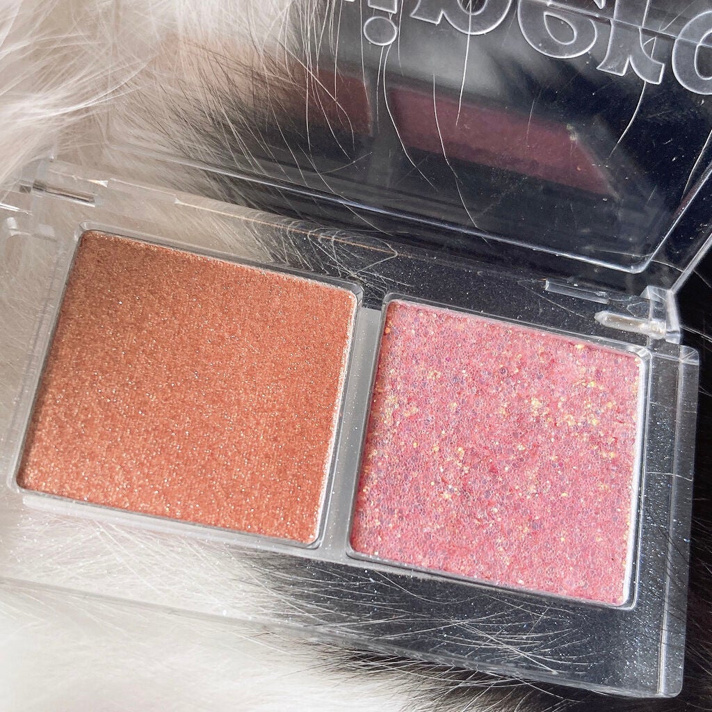 デュオ ポケット グリッター シャドウ/PERIPERA/アイシャドウパレットを使ったクチコミ(3枚目)