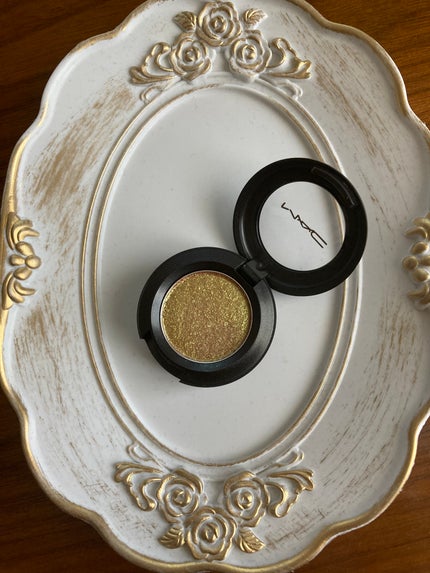 ダズルシャドウ アイ ライク 2 ウォッチ/M・A・C/単色アイシャドウを使ったクチコミ(2枚目)