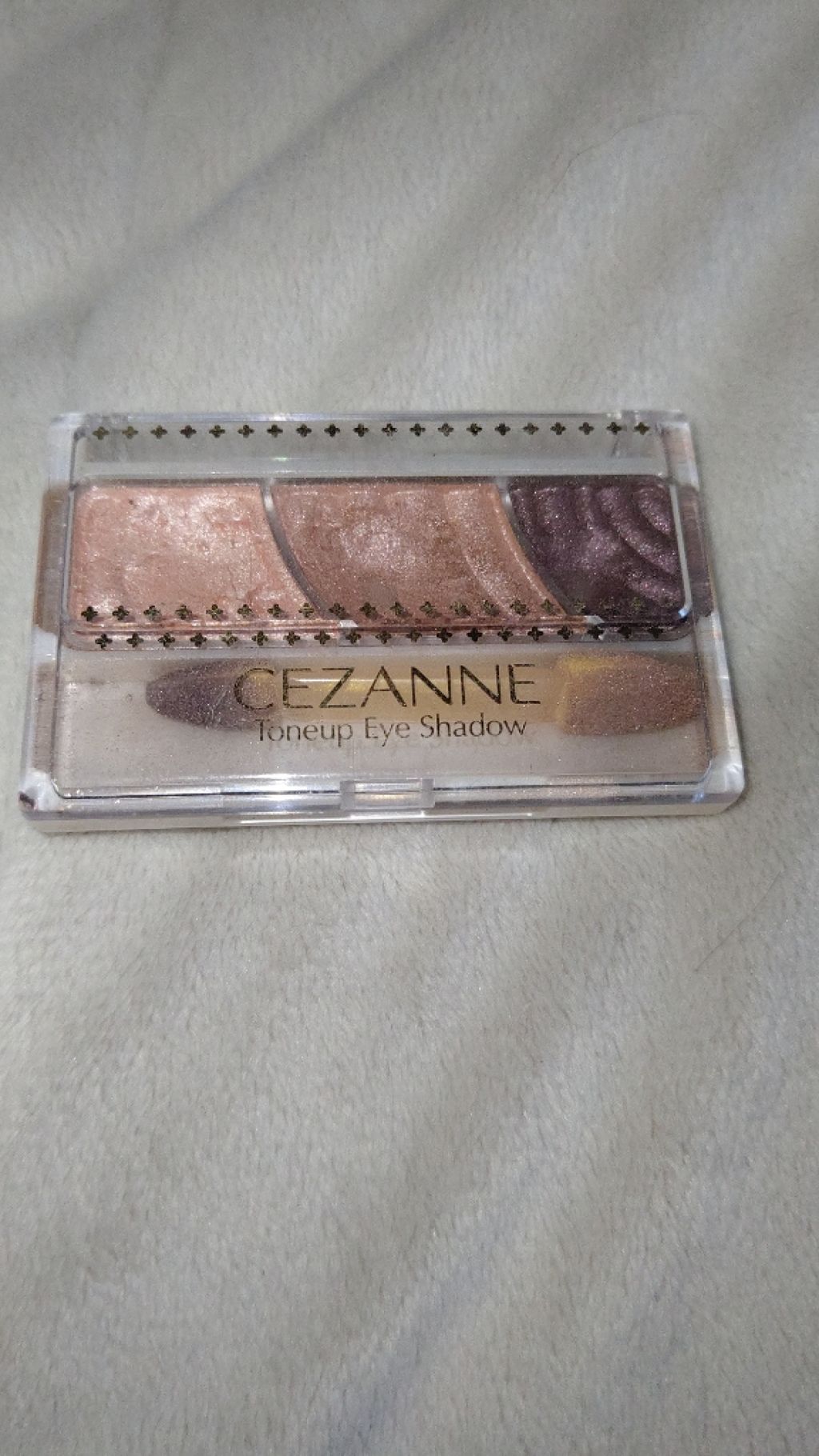 トーンアップアイシャドウ/CEZANNE/アイシャドウパレットを使ったクチコミ(1枚目)