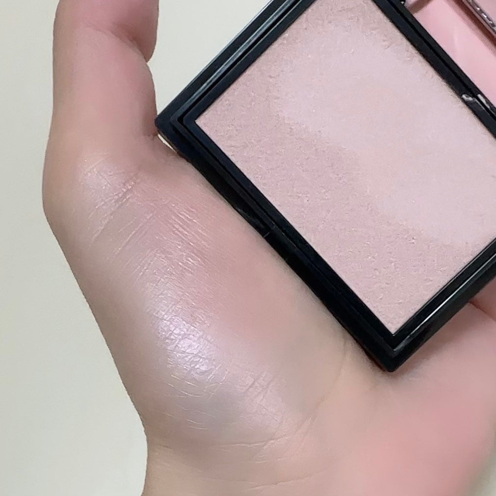 ホリデーコフレ2023〈ジョイピンク〉/エトヴォス/メイクアップキットを使ったクチコミ(4枚目)