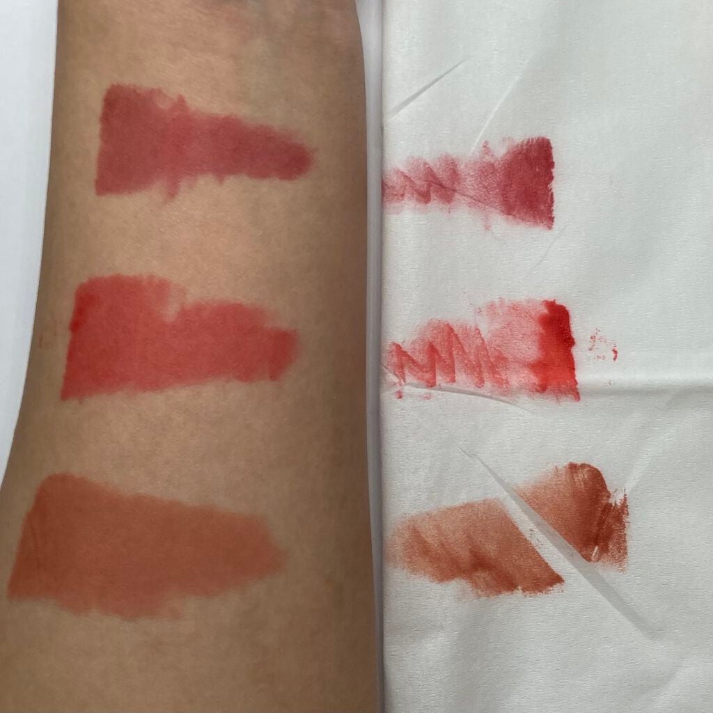 With Gratitude, Dewy Lip Balm/Rare Beauty/口紅を使ったクチコミ(3枚目)