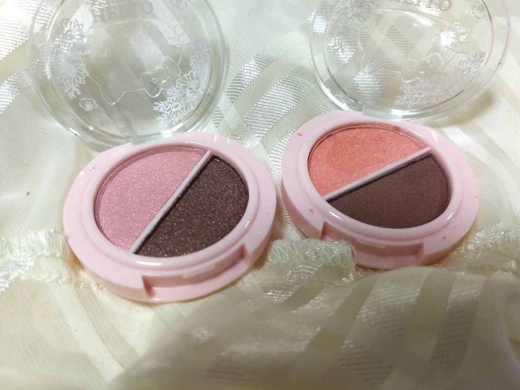 パウダーアイシャドウ ブルーミングキティ/DAISO/アイシャドウパレットを使ったクチコミ（2枚目）