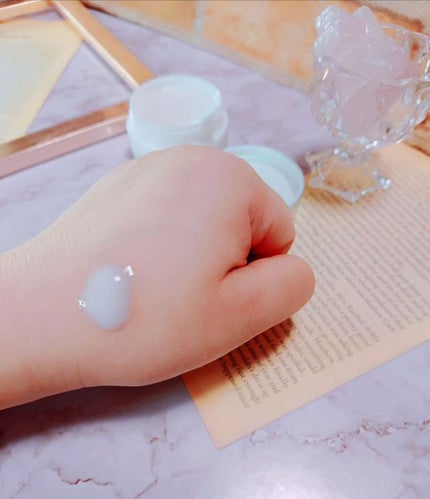 エルピダ セリア/ELPIDA/フェイスクリームを使ったクチコミ(3枚目)