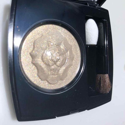 オンブル プルミエール プードゥル/CHANEL/単色アイシャドウを使ったクチコミ(2枚目)