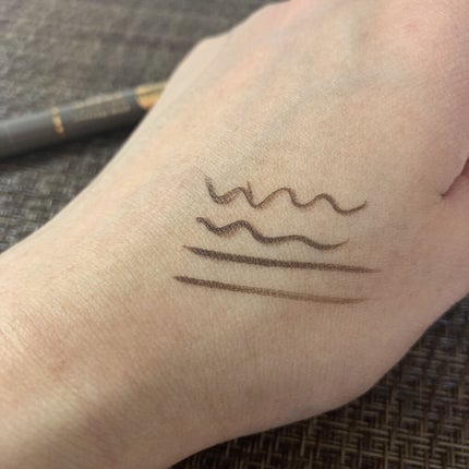 アヴァンセ ジョリ・エ ジョリ・エ リキッドアイライナー/アヴァンセ/リキッドアイライナーを使ったクチコミ(4枚目)