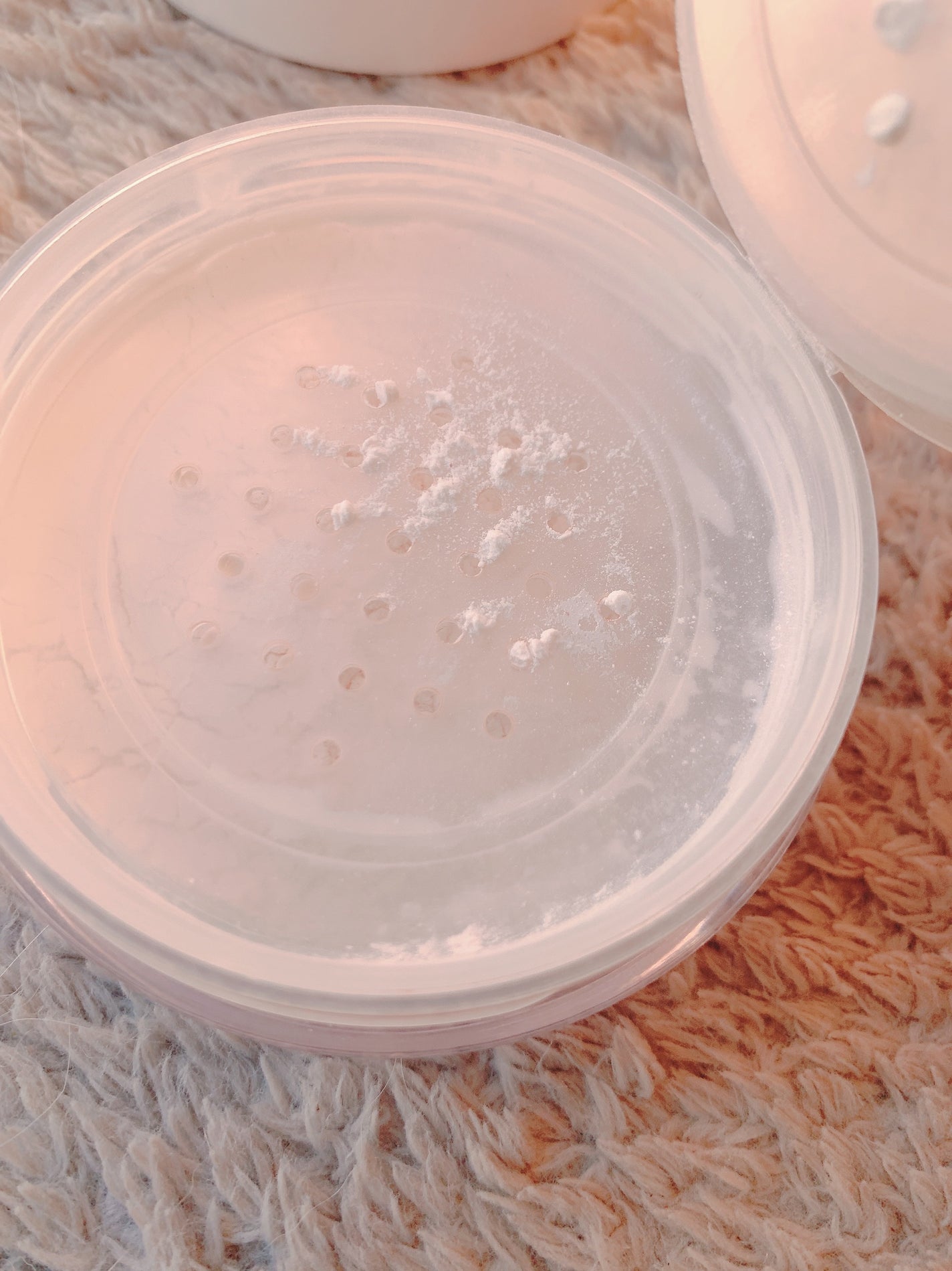 セラムフィット ルースフェイスパウダー/ByUR/ルースパウダーを使ったクチコミ(4枚目)