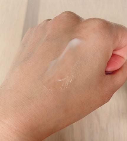 ネックゾーンエッセンスクリーム/MANIART/ボディクリームを使ったクチコミ(5枚目)