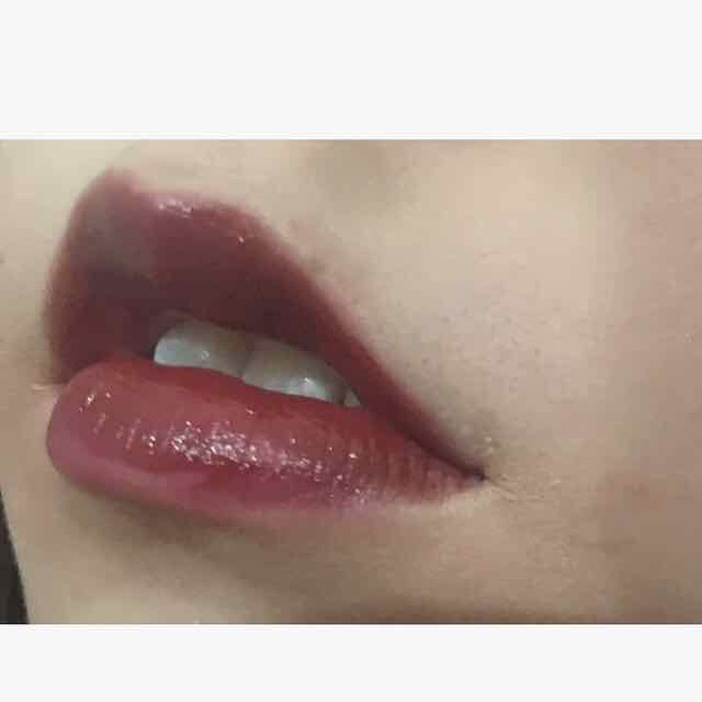 カラーセンセーショナル リップスティック B <ローデッド ボールズ コレクション>/MAYBELLINE NEW YORK/口紅を使ったクチコミ(2枚目)