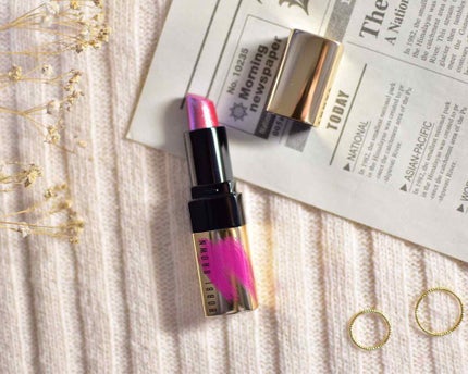 リュクス プリズマティック リップスティック/BOBBI BROWN/口紅を使ったクチコミ(3枚目)