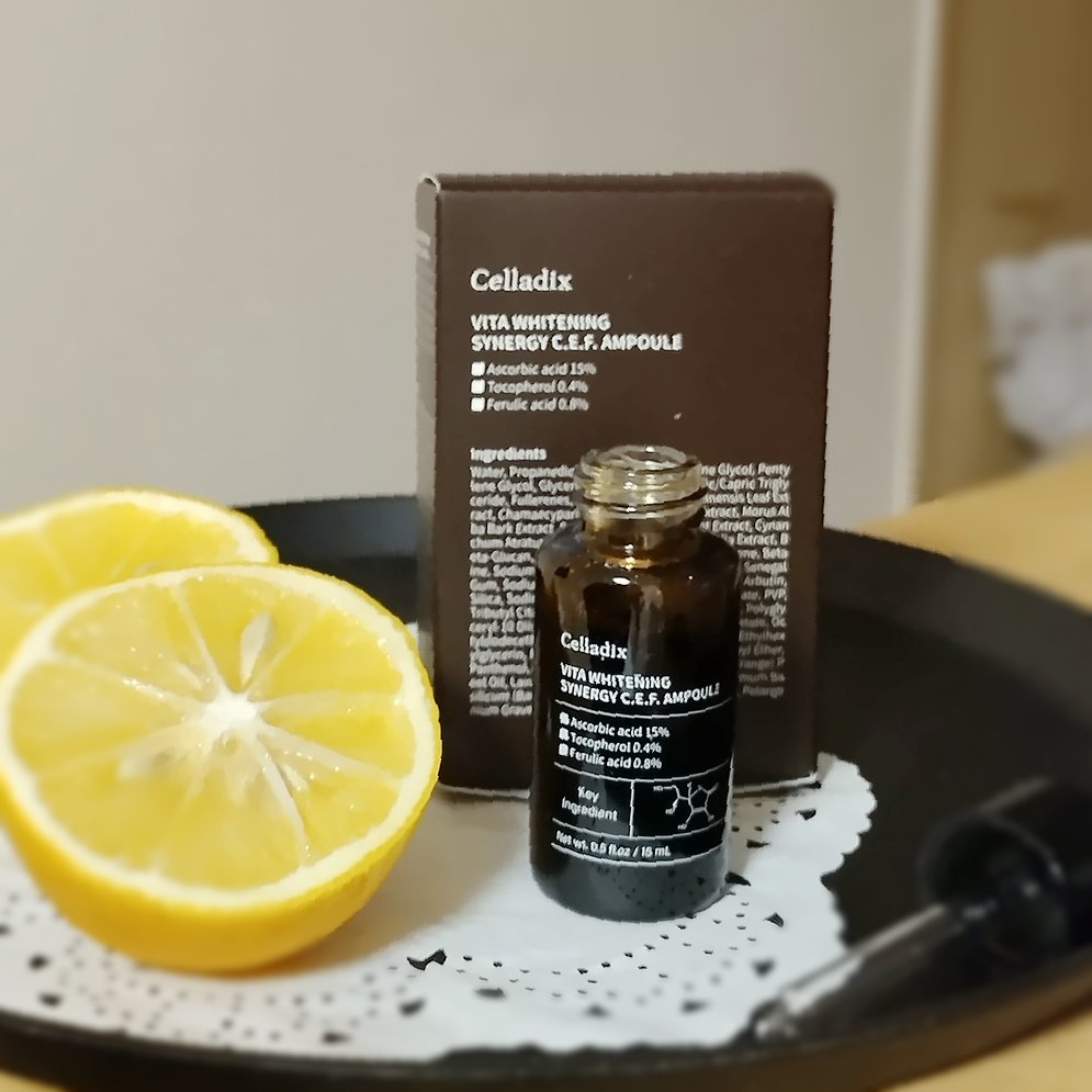 ビタホワイトニングシナジーC.E.F.アンプル/Celladix/美容液を使ったクチコミ（1枚目）