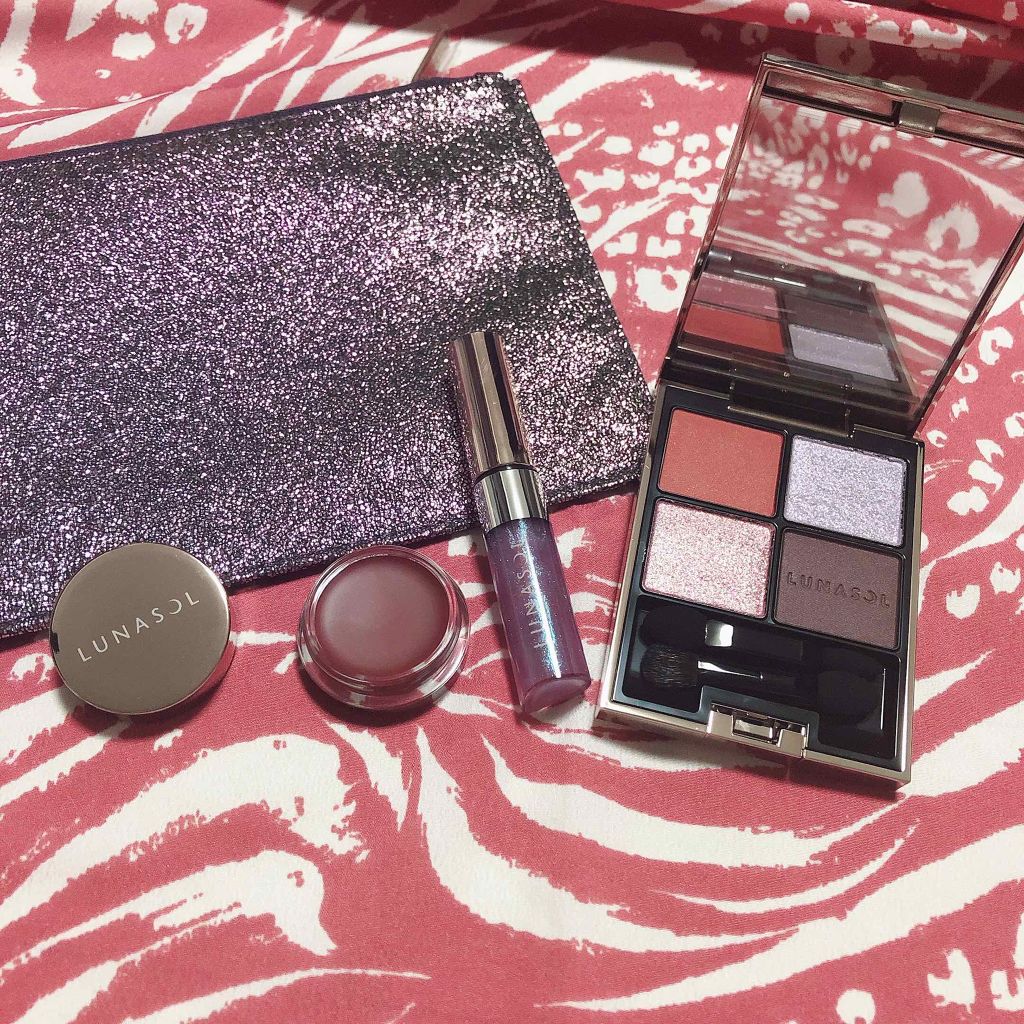 ホリデーフェイバリット2019/LUNASOL/メイクアップキットを使ったクチコミ（1枚目）