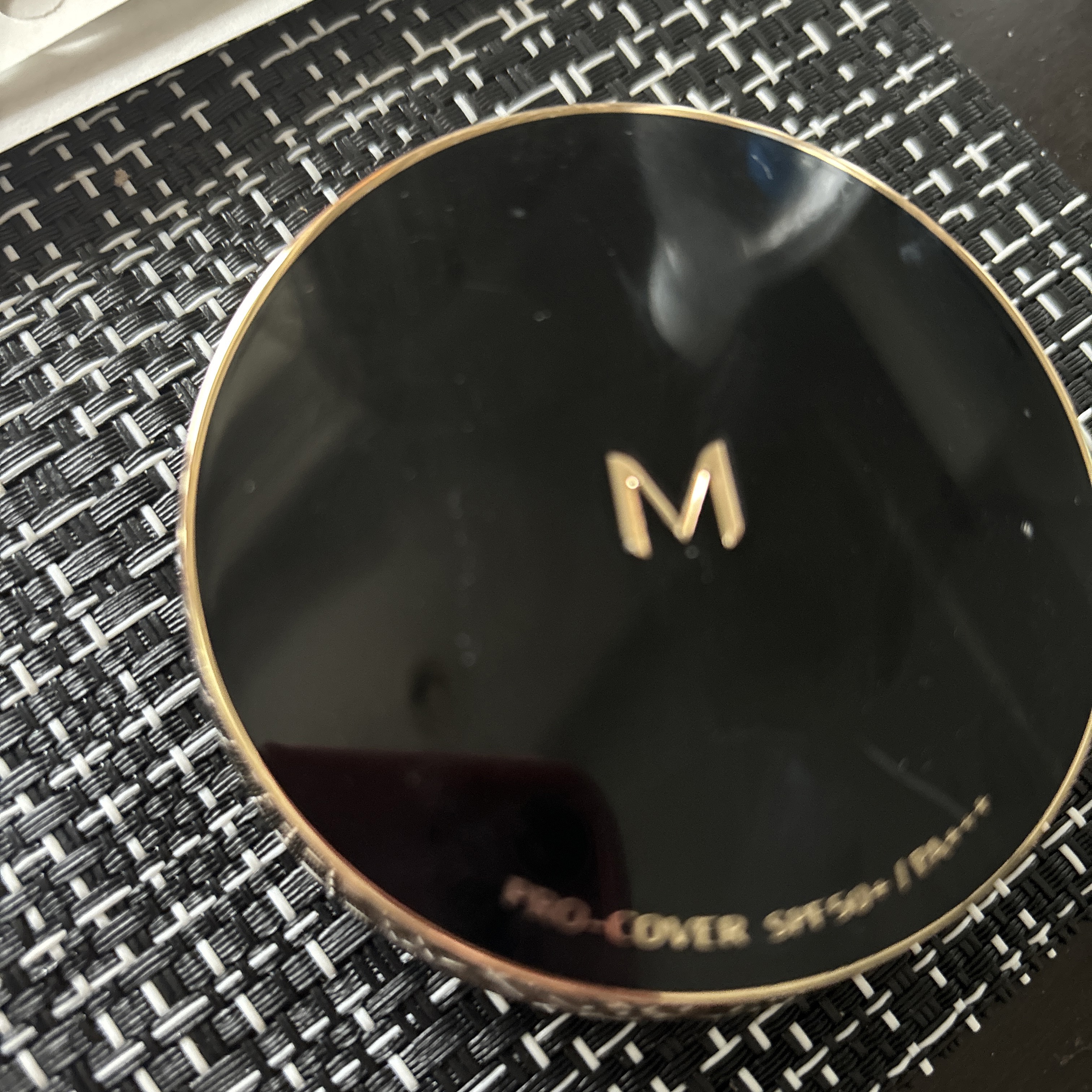 M クッション ファンデーション(プロカバー) No.21 明るい肌色（レフィル）/MISSHA/クッションファンデーションを使ったクチコミ（1枚目）