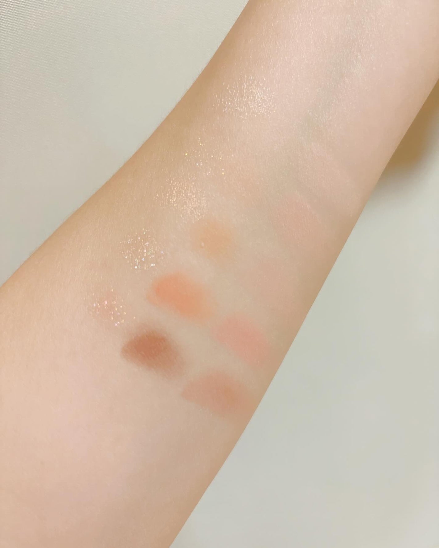 フィー モアムードアイパレット/fwee/アイシャドウパレットを使ったクチコミ(3枚目)