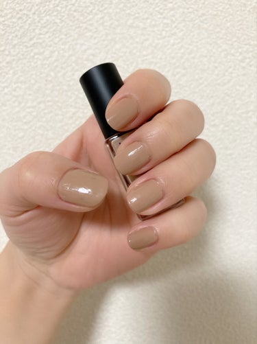 ネイルホリック Nude color BE301/ネイルホリック/マニキュアを使ったクチコミ（2枚目）