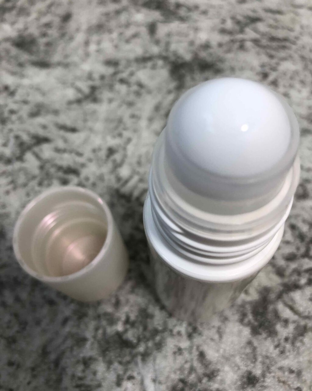 Ban 汗ブロック プラチナロールオン 無香性/Ban/デオドラント・制汗剤を使ったクチコミ(3枚目)