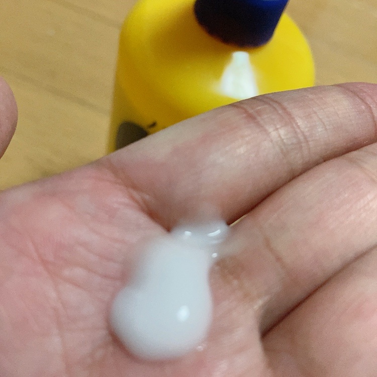 ビタミンC誘導体配合 ハトムギ乳液/cosparade/乳液を使ったクチコミ（3枚目）