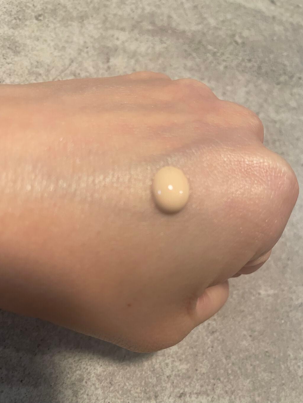 プロテクティング ファンデーション プライマー /PAUL & JOE BEAUTE/化粧下地を使ったクチコミ(2枚目)