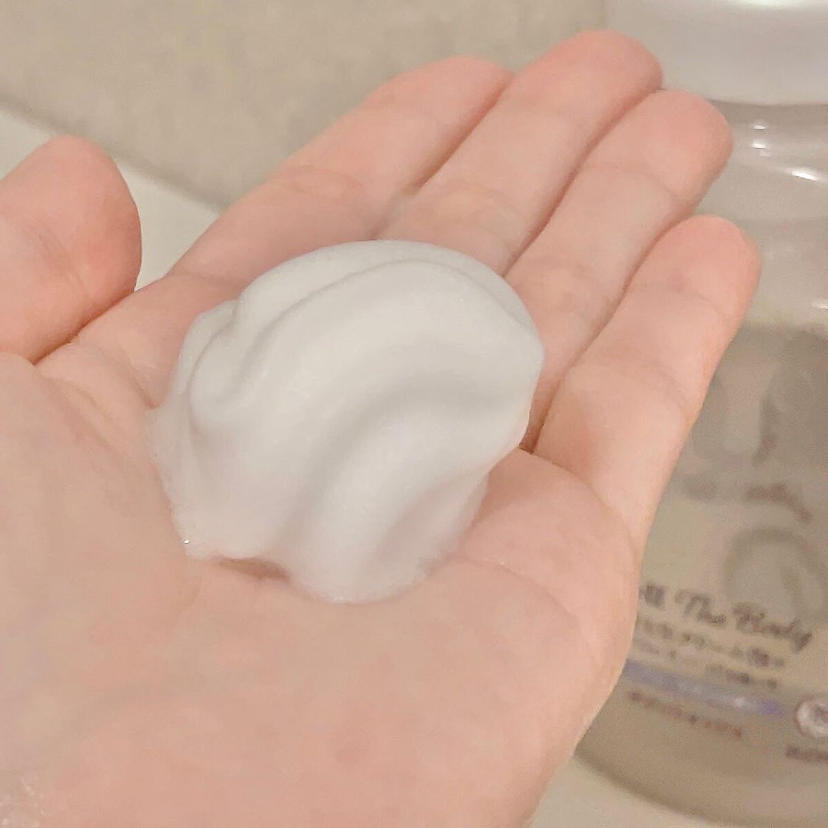 ザ ボディ 泡タイプ ピュアリーサボンの香り/ビオレu/ボディソープを使ったクチコミ(5枚目)