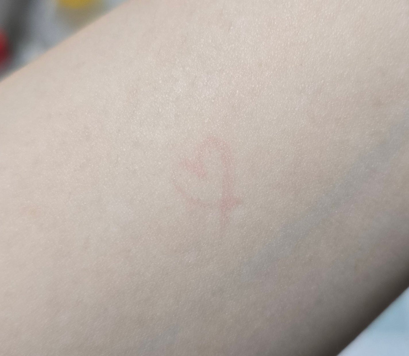 描くふたえアイライナー/CEZANNE/リキッドアイライナーを使ったクチコミ(2枚目)