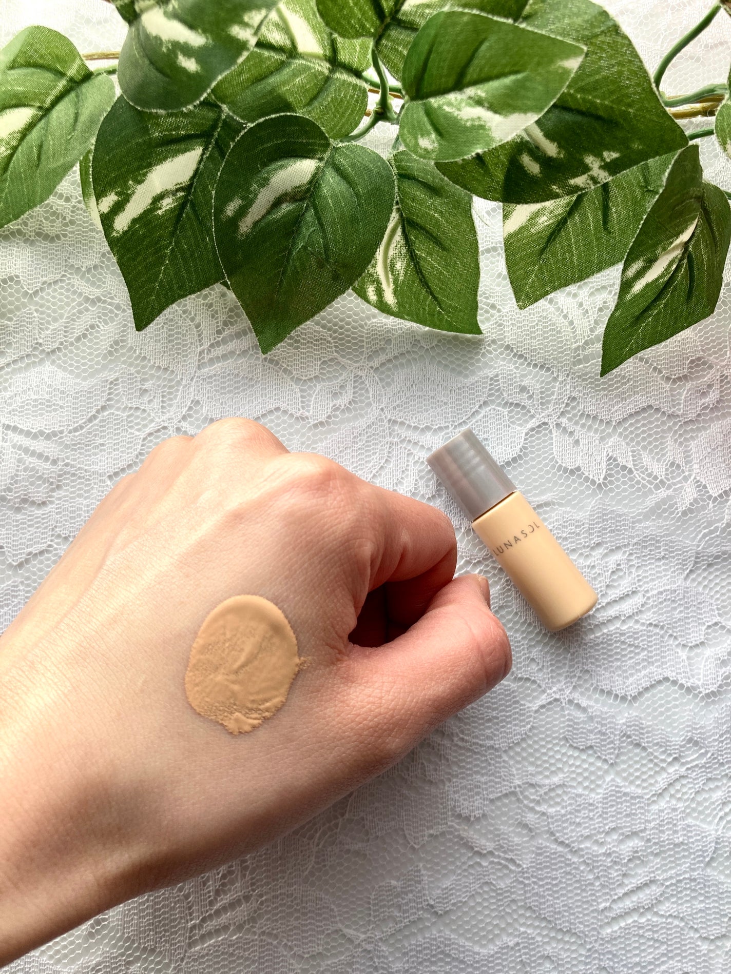 クラリティフロウリクイド/LUNASOL/リキッドファンデーションを使ったクチコミ(2枚目)