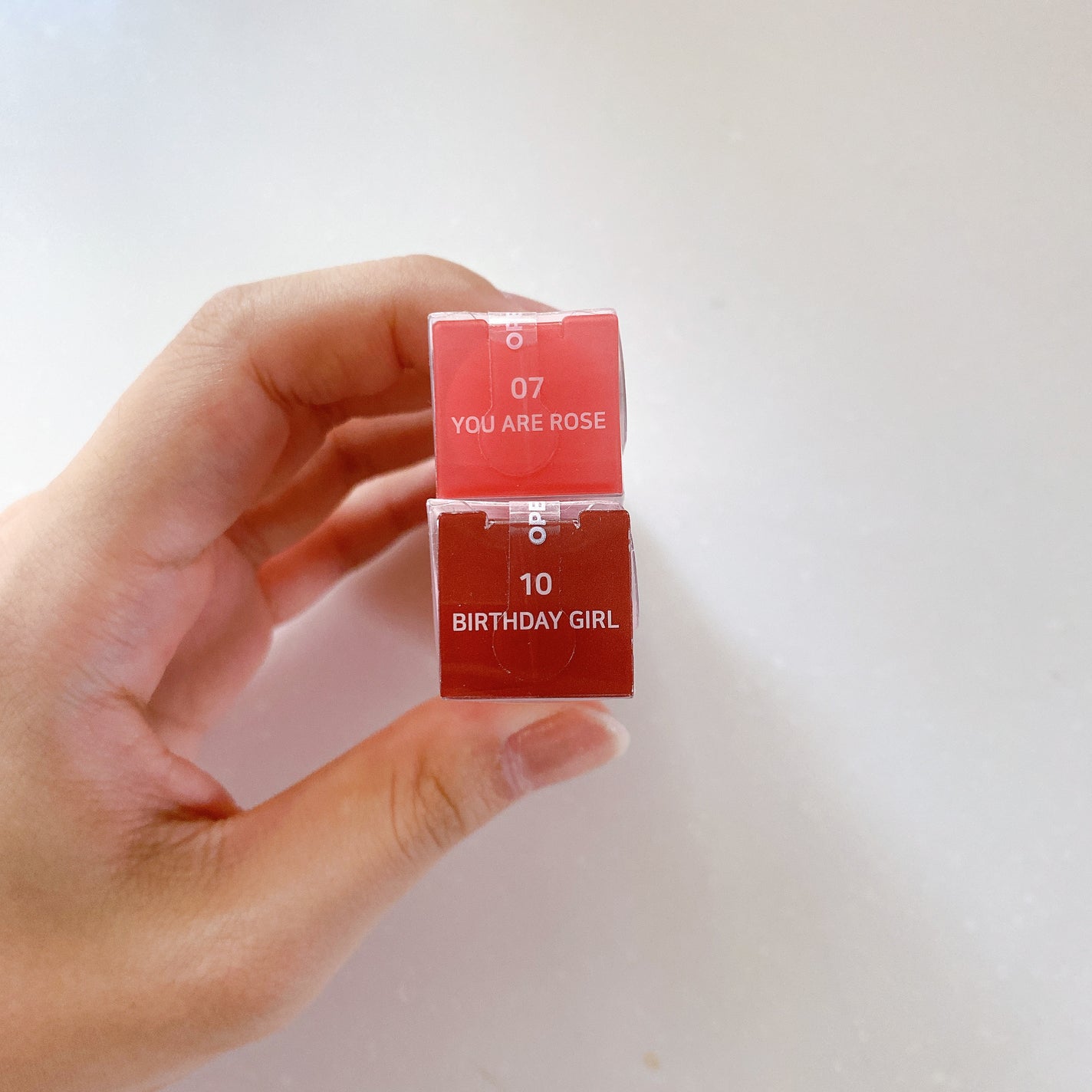 フラッフィリップティント/BLESSED MOON/リップティントを使ったクチコミ(5枚目)