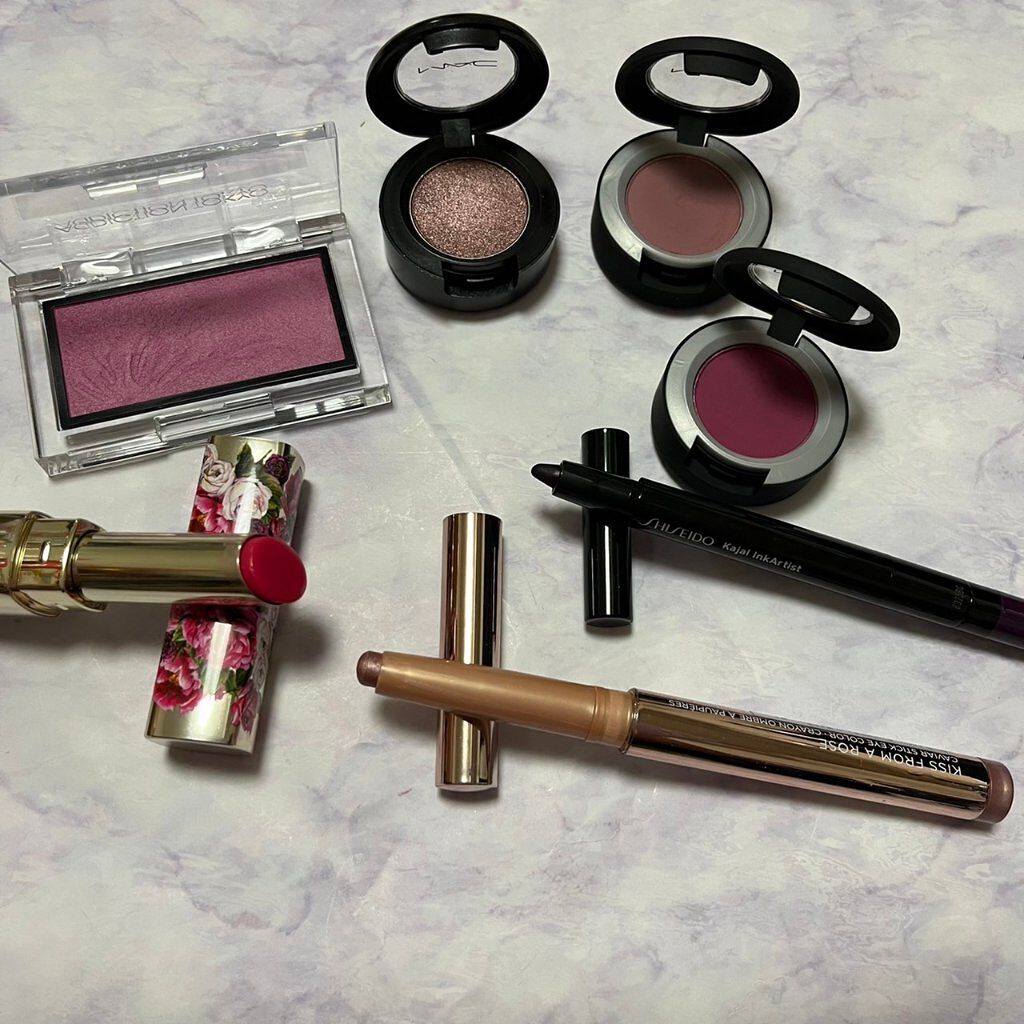 パウダー キス アイシャドウ レンズ ブラー/M・A・C/単色アイシャドウを使ったクチコミ（1枚目）