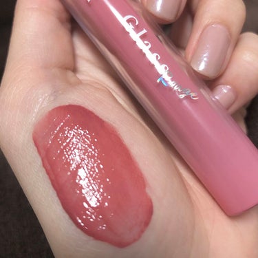 ETUDE グロッシールージュティント PP501

モーヴ系カラーとの噂だったが紫は感じない
少し青みのくすみピンクでかわいい

いいところ
めちゃくちゃ色長持ち
無味無臭
乾燥しない、荒れない

わ