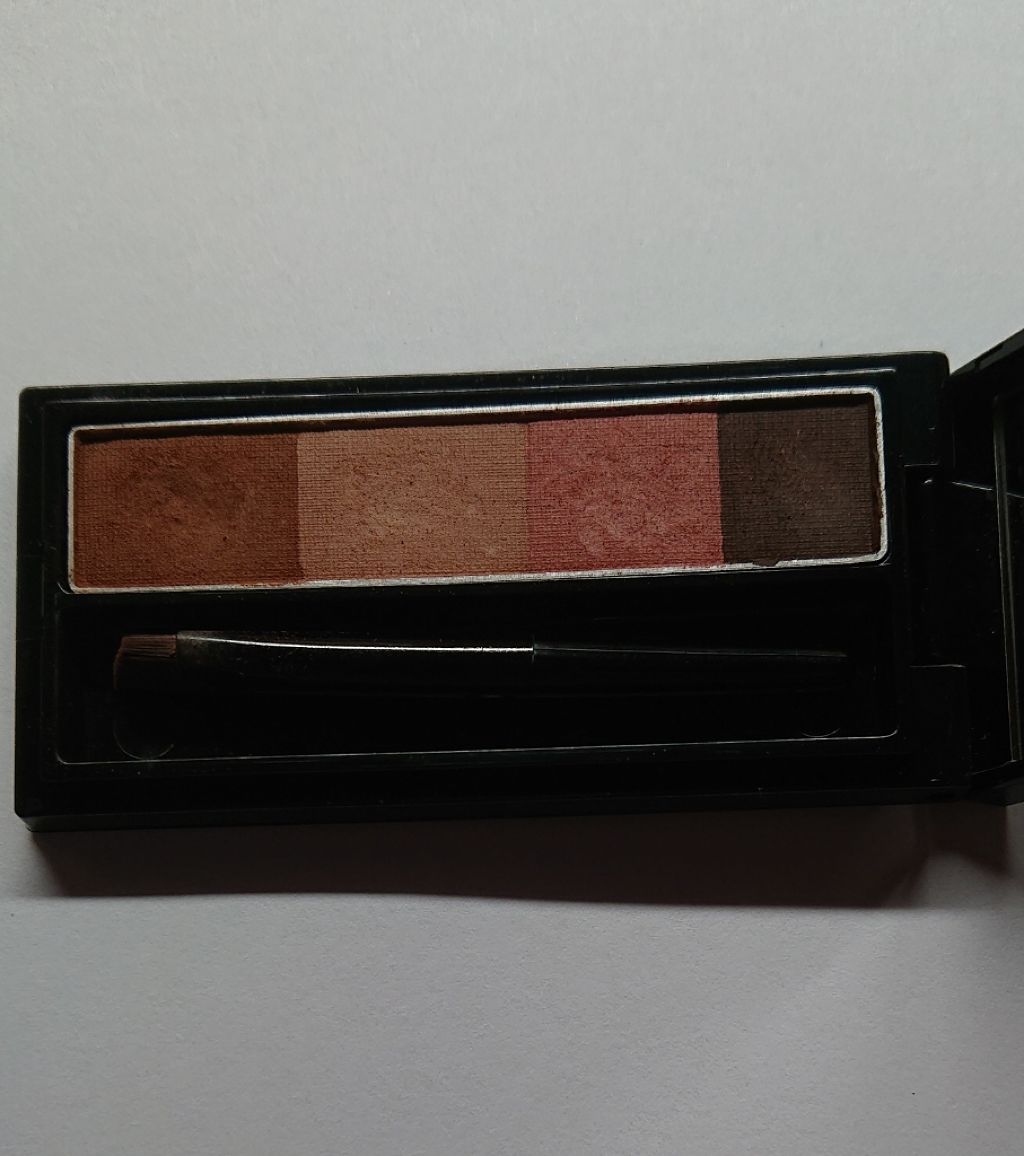 リシェ カラーリング アイブロウパウダー BR-4 ピーチブラウン/Visée/パウダーアイブロウを使ったクチコミ（1枚目）