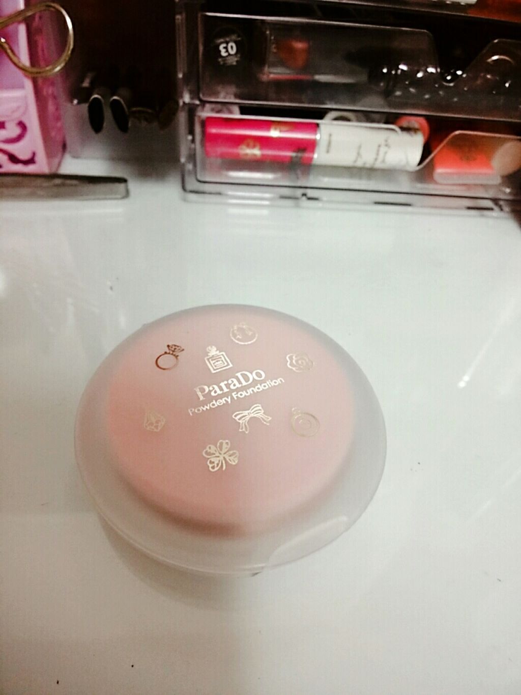 パウダリィファンデーションR/パラドゥ/パウダーファンデーションを使ったクチコミ（2枚目）