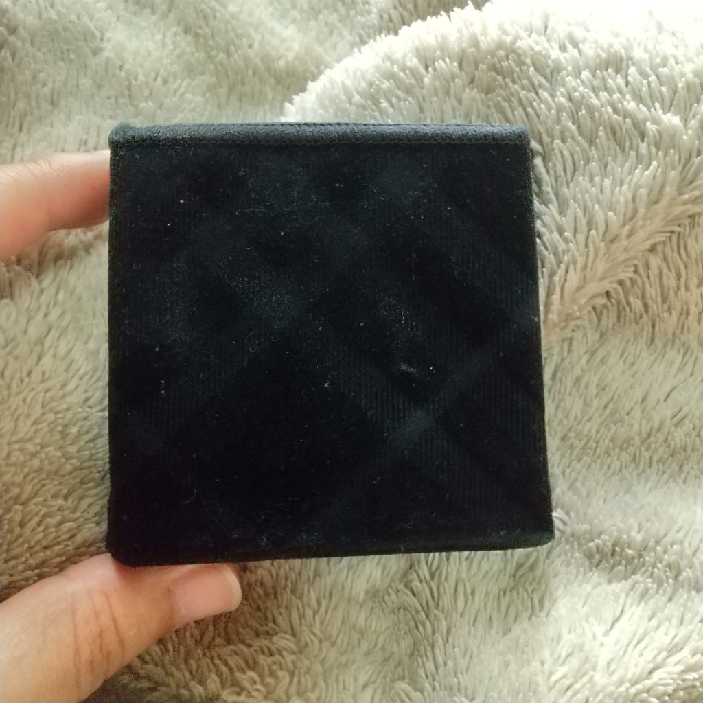 ライトグロウ/Burberry Beauty/パウダーチークを使ったクチコミ（3枚目）