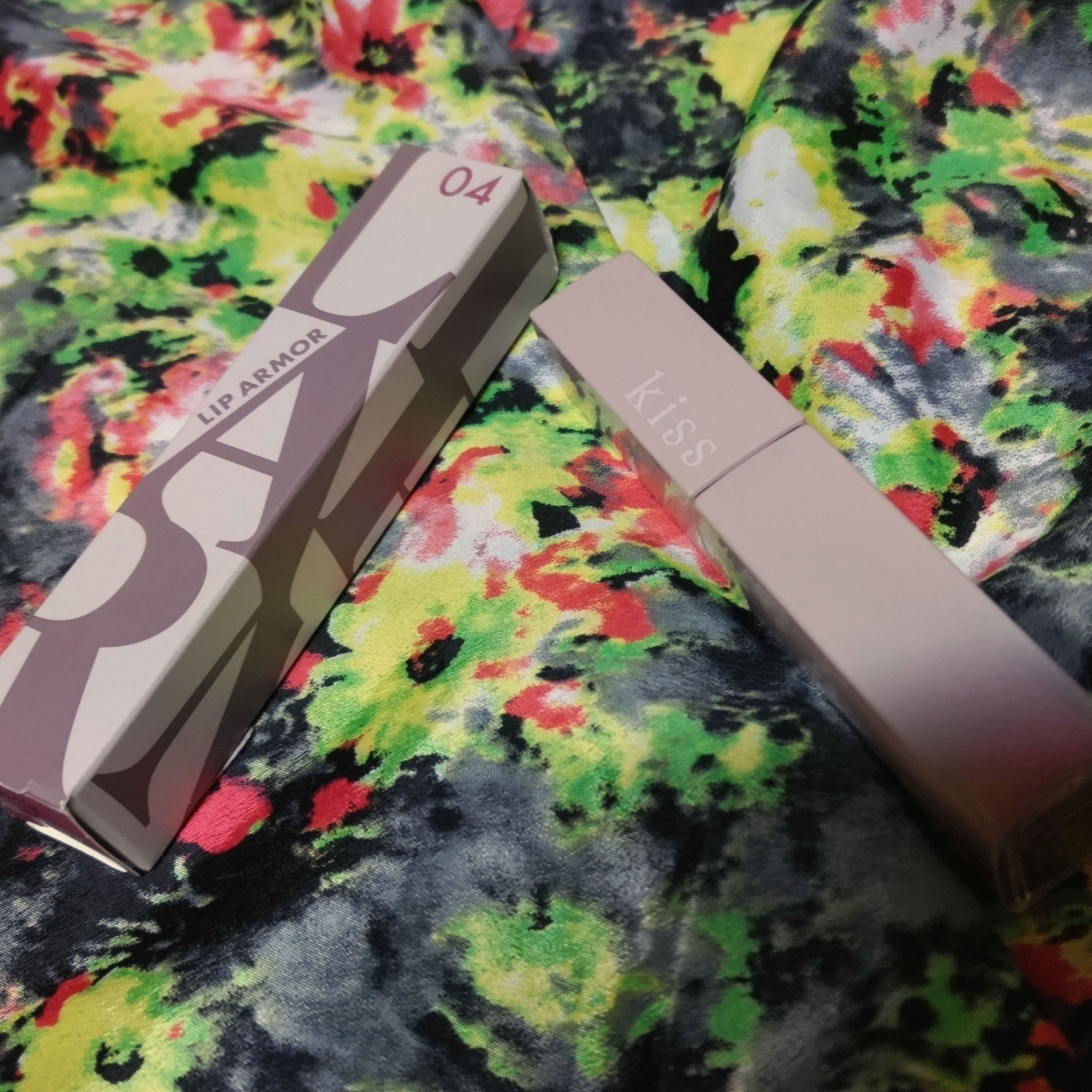 リップアーマー 04 反撃モーヴ/KiSS/口紅を使ったクチコミ（1枚目）