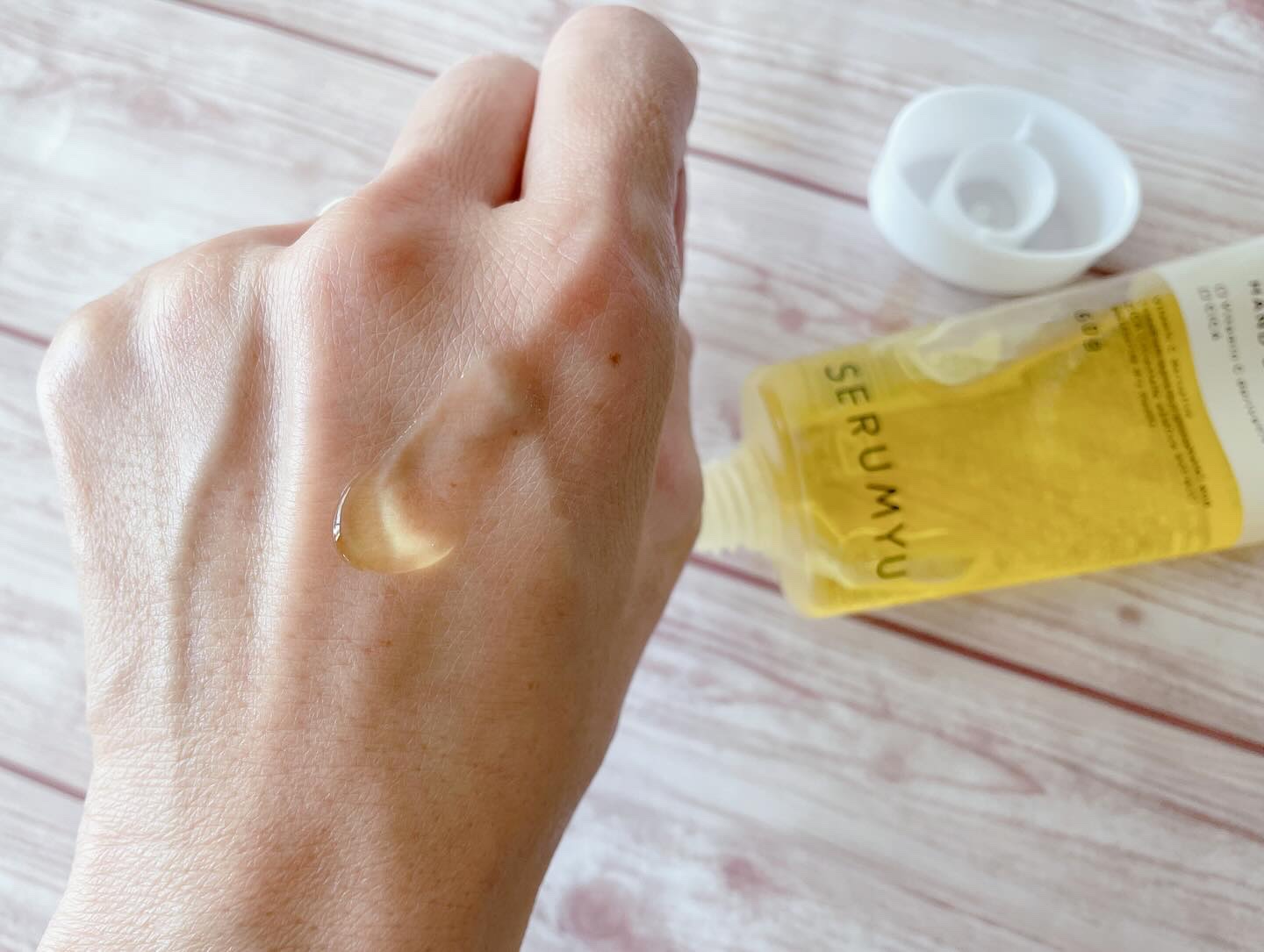 セラミュ ハンドジェリー/ナリスアップ/ハンドクリームを使ったクチコミ（2枚目）