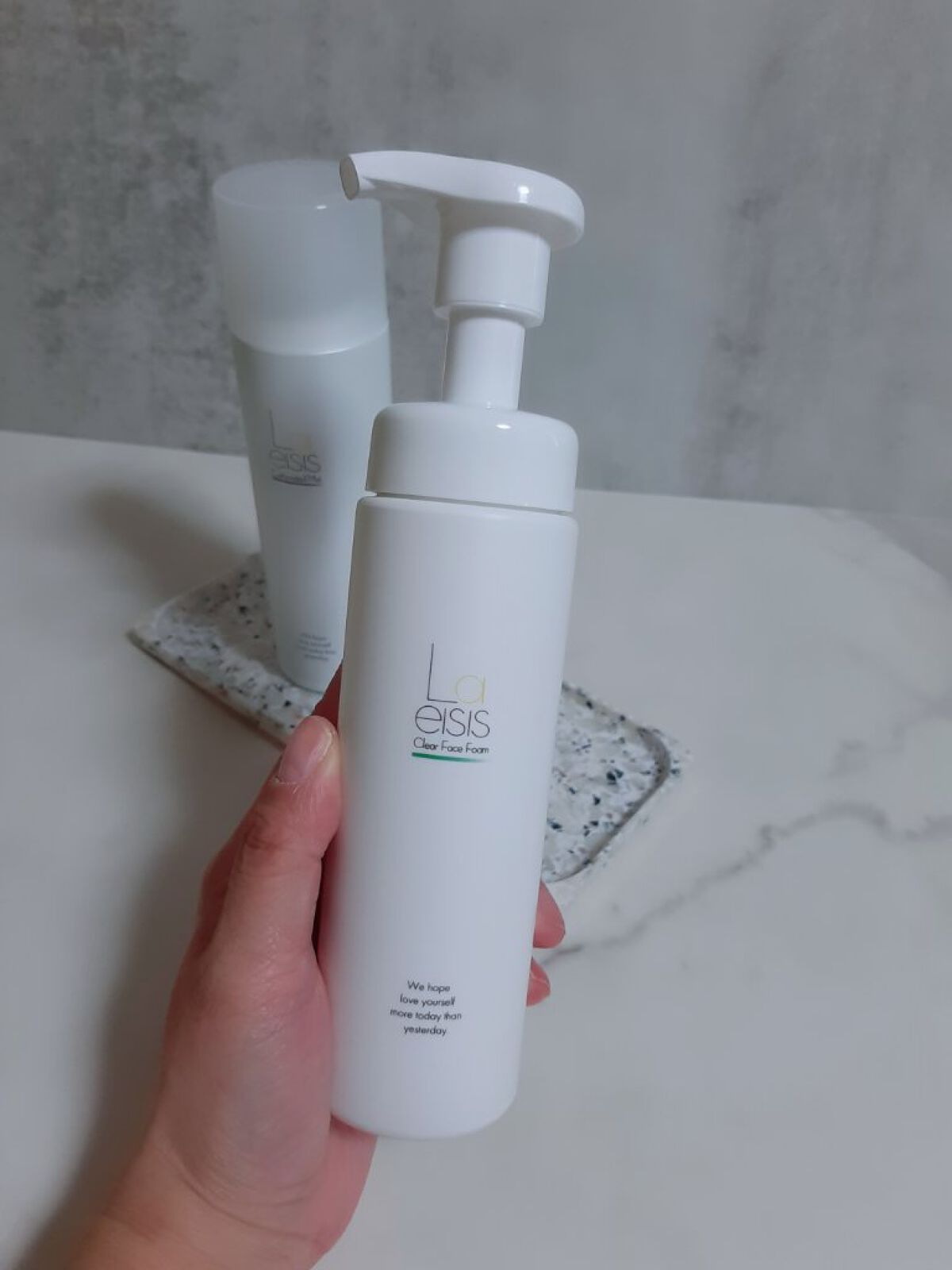 カーボネイテッドミスト/Laeisis/ミスト状化粧水を使ったクチコミ（2枚目）