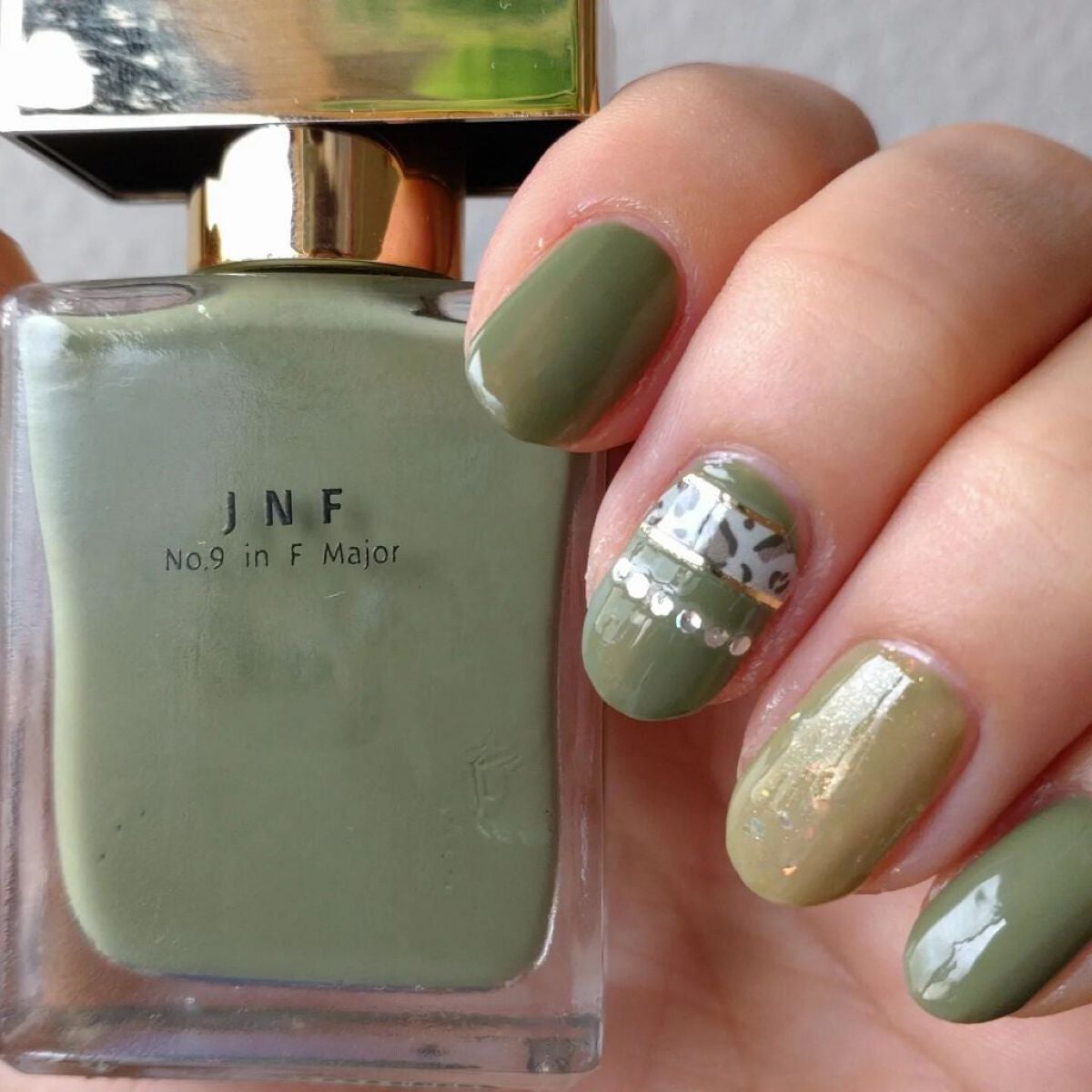 ミルクティ on LIPS 「✴✴#JNFグレイズドフレグランスネイル(@jpt.cosme..」(1枚目)