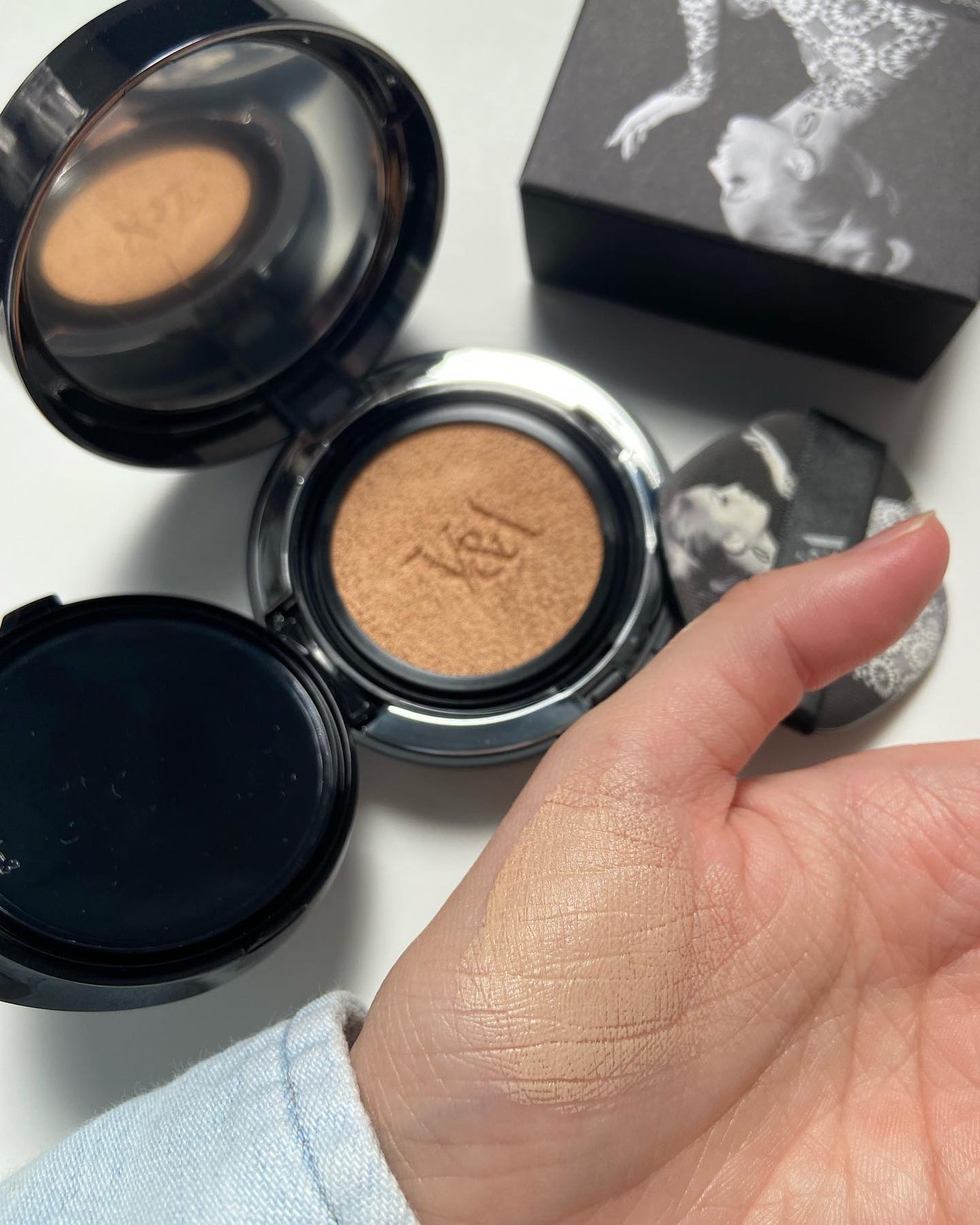 ロングウェアクッションファンデーション/V&Aビューティー/クッションファンデーションを使ったクチコミ(3枚目)