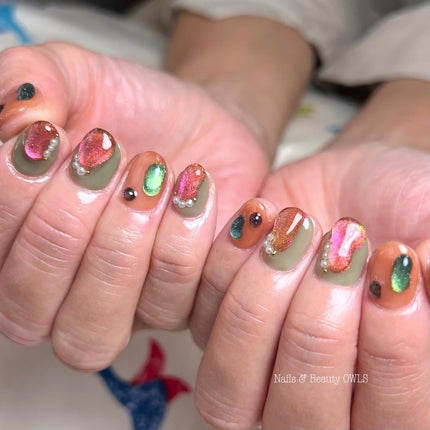 ぴよこれいと あうるす on LIPS 「宝石マグネット💎🧲っていうのは、今名付けただけで。別にそんなつ..」(2枚目)