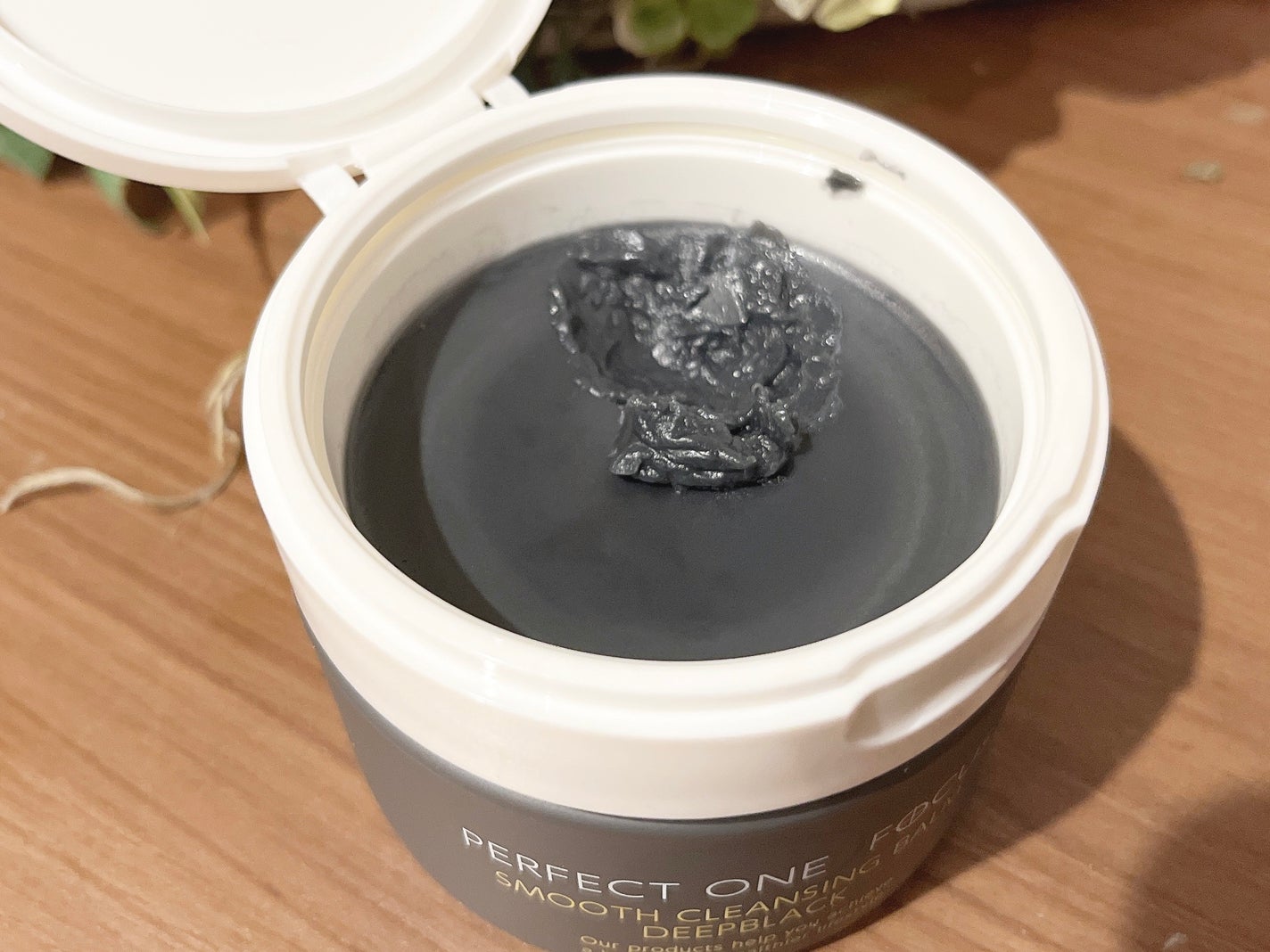 パーフェクトワンフォーカス スムースクレンジングバーム ディープブラック/PERFECT ONE FOCUS/クレンジングバームを使ったクチコミ(2枚目)