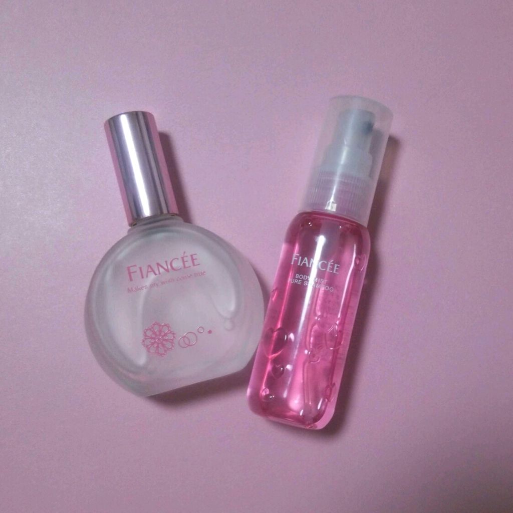 ボディミスト ピュアシャンプーの香り【パッケージリニューアル】/フィアンセ/香水(レディース)を使ったクチコミ（2枚目）