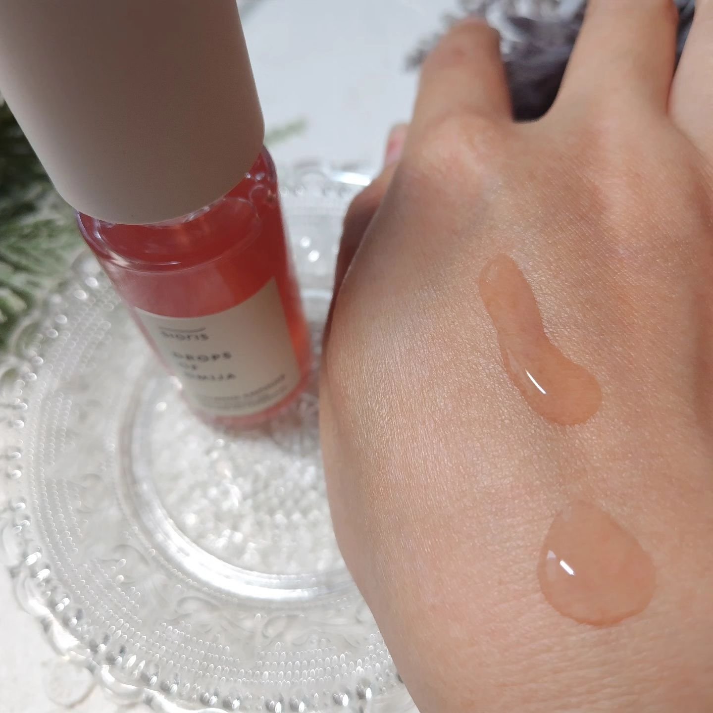 ドロップス オブ オミジャ カーミング アンプル/SIORIS/美容液を使ったクチコミ（3枚目）