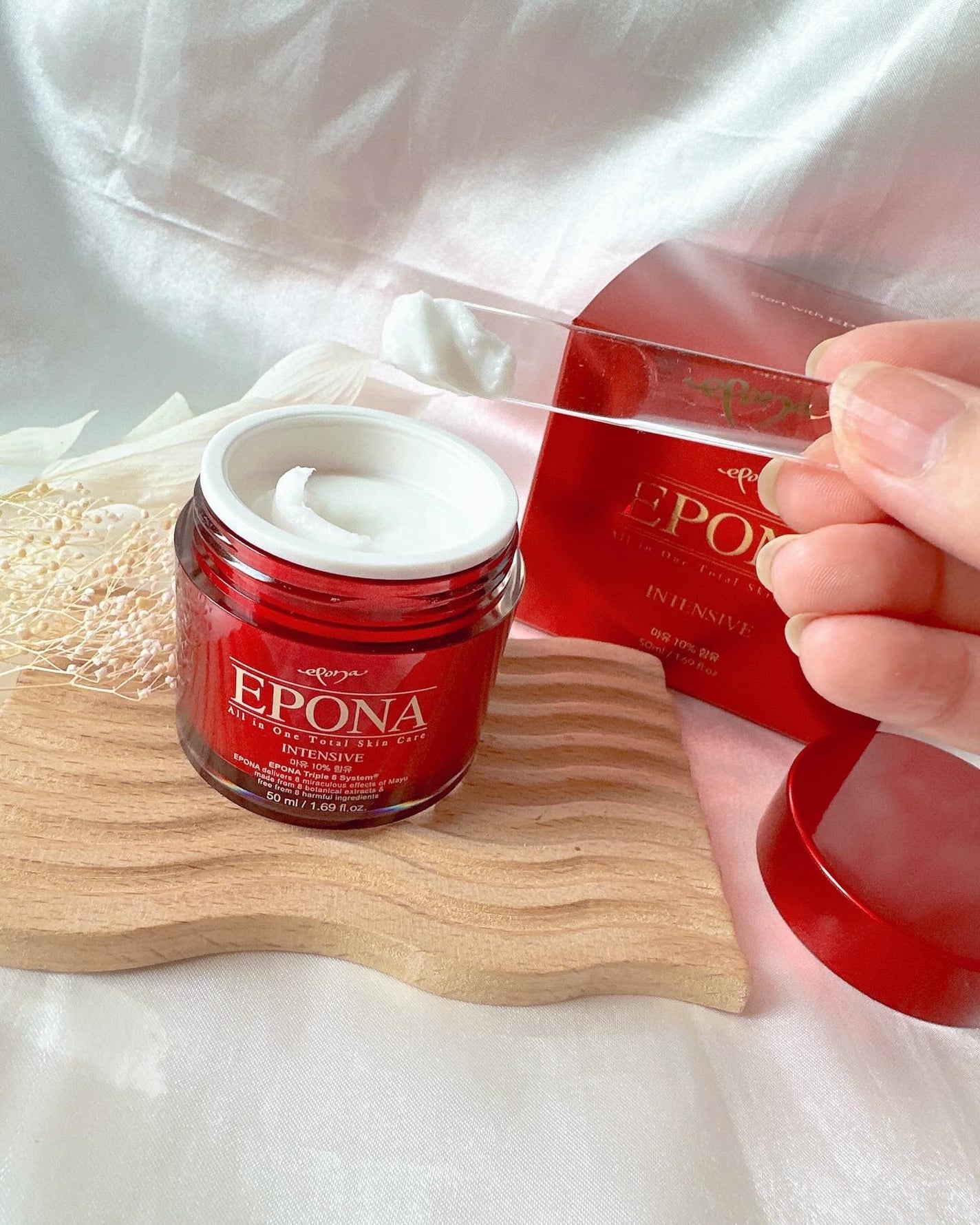 めるᙏ̤̫͚𓍯フォロバ on LIPS 「〖EPONA〗インテンシブ馬油クリーム𓂃💞 ̄ ̄ ̄ ̄ ̄ ̄ ̄ ̄ ̄ ̄..」(4枚目)